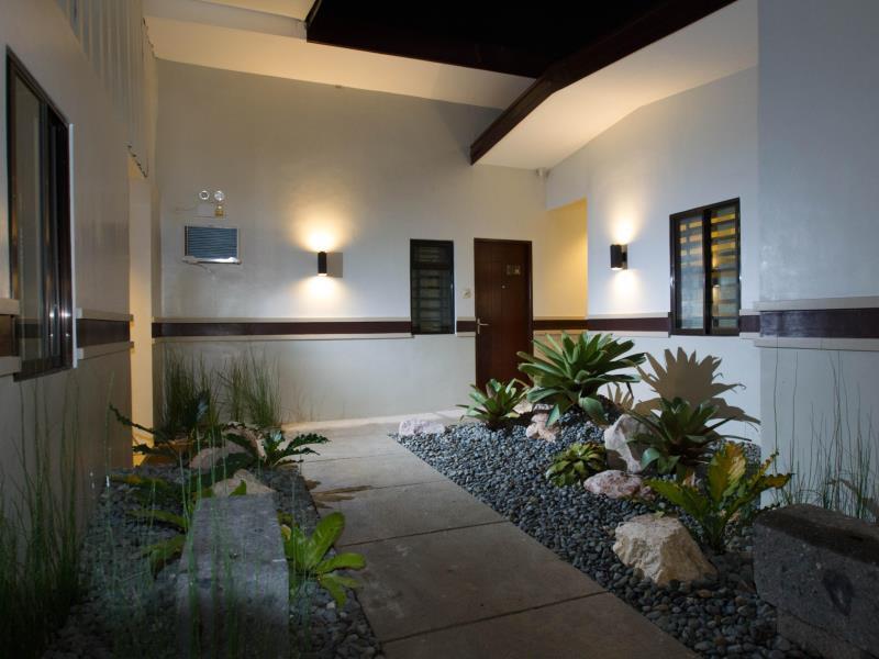 Garden View Hotel Анхелес Екстериор снимка